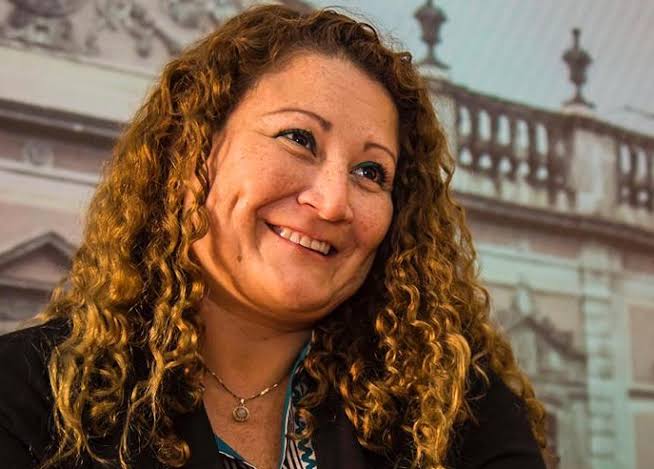 Ultra Violeta Radio - Vi. 31 Oct 2025 - Dra. Mildred Quintana Ruiz y Eleni Stavrinidou Ultra Violeta Radio - Vi. 31 Oct 2025 - Dra. Mildred Quintana Ruiz y Eleni Stavrinidou