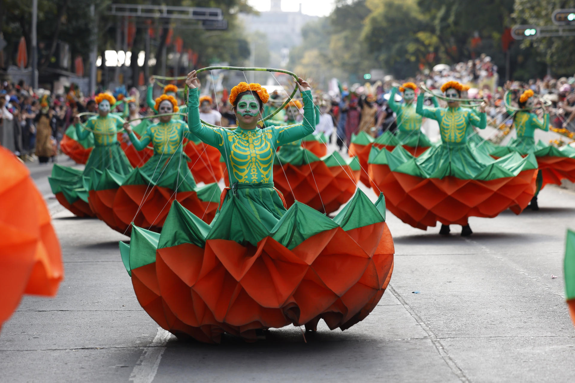 México celebra un desfile de Día de Muertos cada vez más internacional México celebra un desfile de Día de Muertos cada vez más internacional