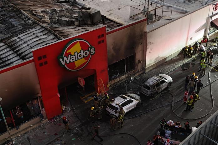 Al menos 23 muertos por explosión de un supermercado en Sonora Al menos 23 muertos por explosión de un supermercado en Sonora