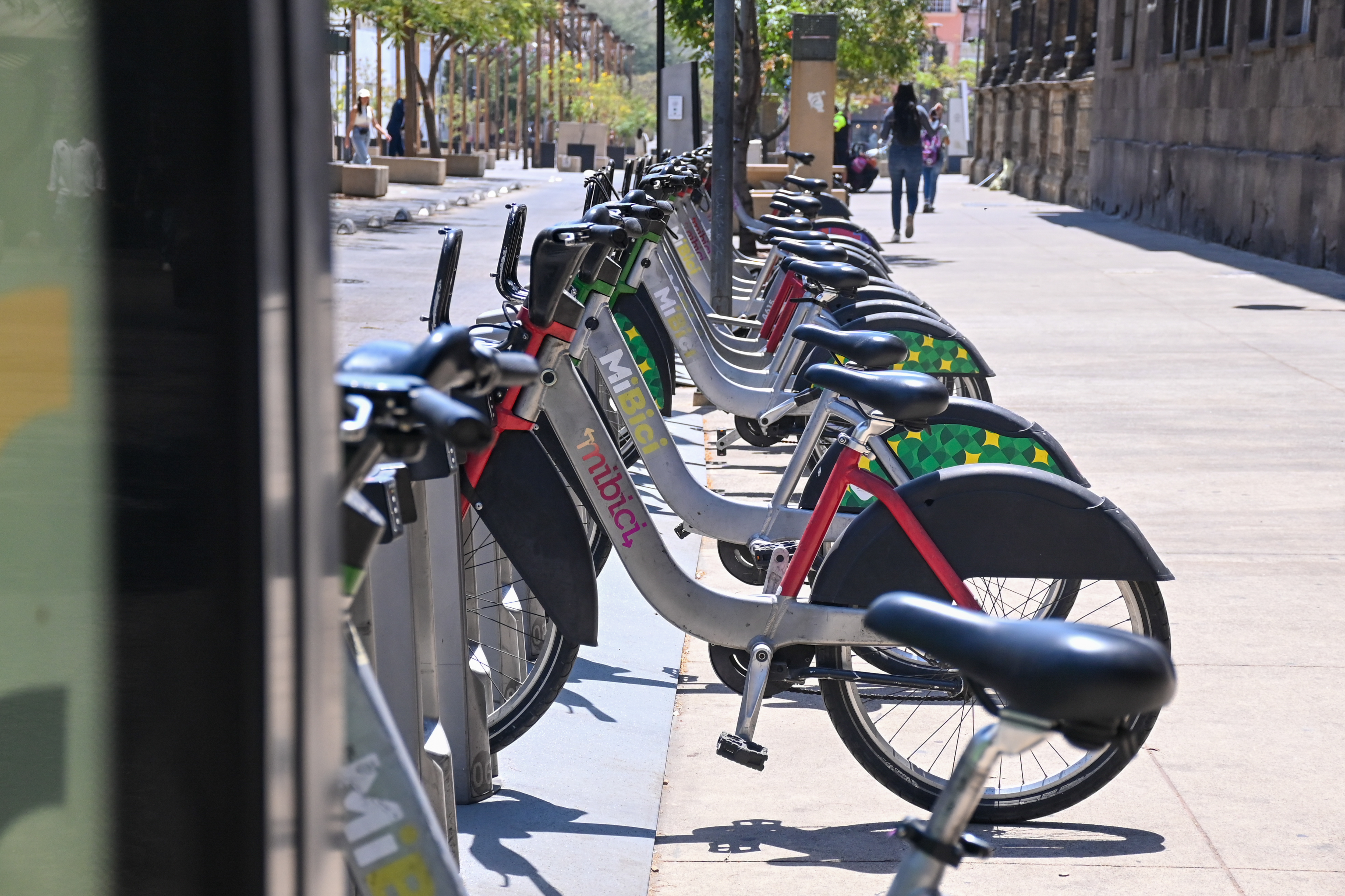 Refrendo de motos sube a 600 pesos; MiBici también tendrá alza en tarifa