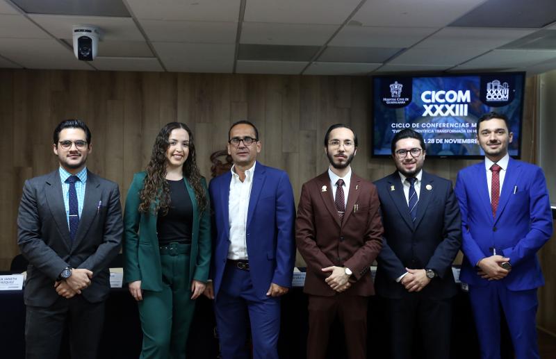 Rinden homenaje a la primera neurocirujana del Civil en el CICOM 2025 Rinden homenaje a la primera neurocirujana del Civil en el CICOM 2025