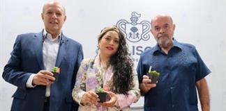 Más de 15 mil personas esperan en la feria El Campo Florece, puente entre el campo y la ciudad Más de 15 mil personas esperan en la feria El Campo Florece, puente entre el campo y la ciudad