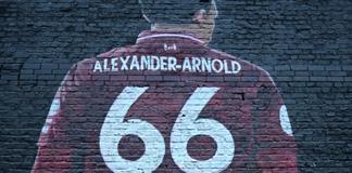 El mural de Trent vandalizado antes de su regreso a Anfield