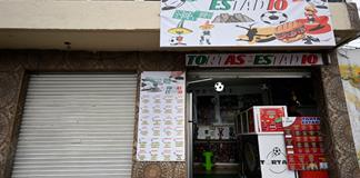 El Mundial de fútbol amenaza el futuro de vendedores callejeros en México El Mundial de fútbol amenaza el futuro de vendedores callejeros en México