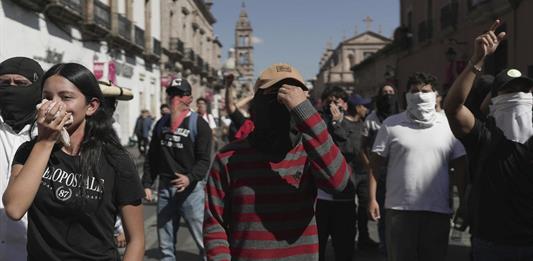 México registra el tercer día consecutivo de manifestaciones tras el asesinato de alcalde
