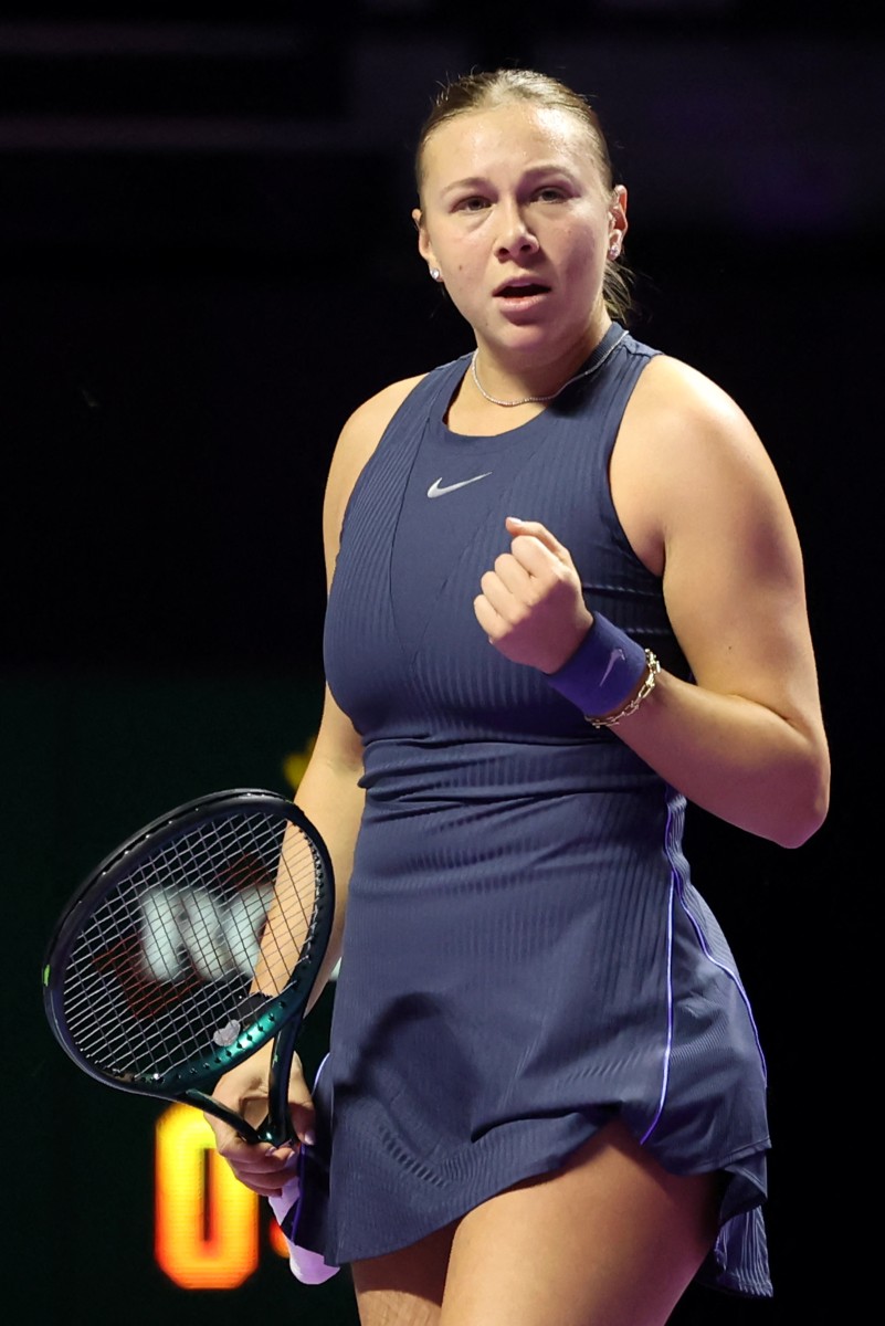 Sabalenka tumba a Gauff y Pegula avanza también a semis del Masters WTA Sabalenka tumba a Gauff y Pegula avanza también a semis del Masters WTA