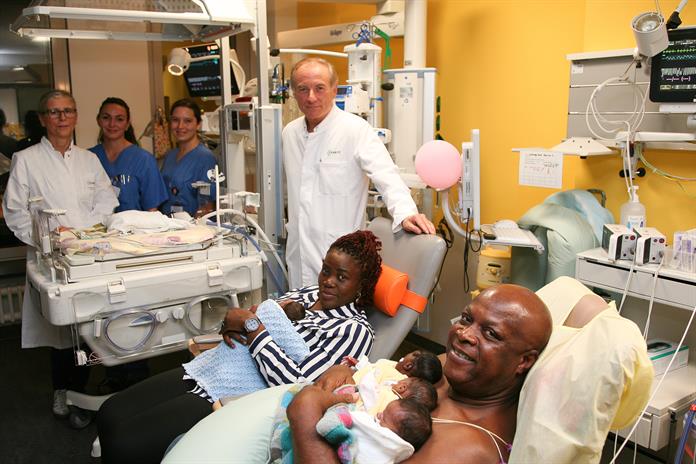 Una rareza médica: mujer da a luz a quintillizos en hospital de Berlín Una rareza médica: mujer da a luz a quintillizos en hospital de Berlín