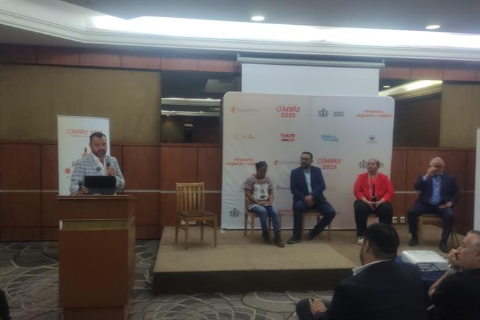 El periodismo mexicano reflexiona sobre su rumbo en la era tecnológica El periodismo mexicano reflexiona sobre su rumbo en la era tecnológica