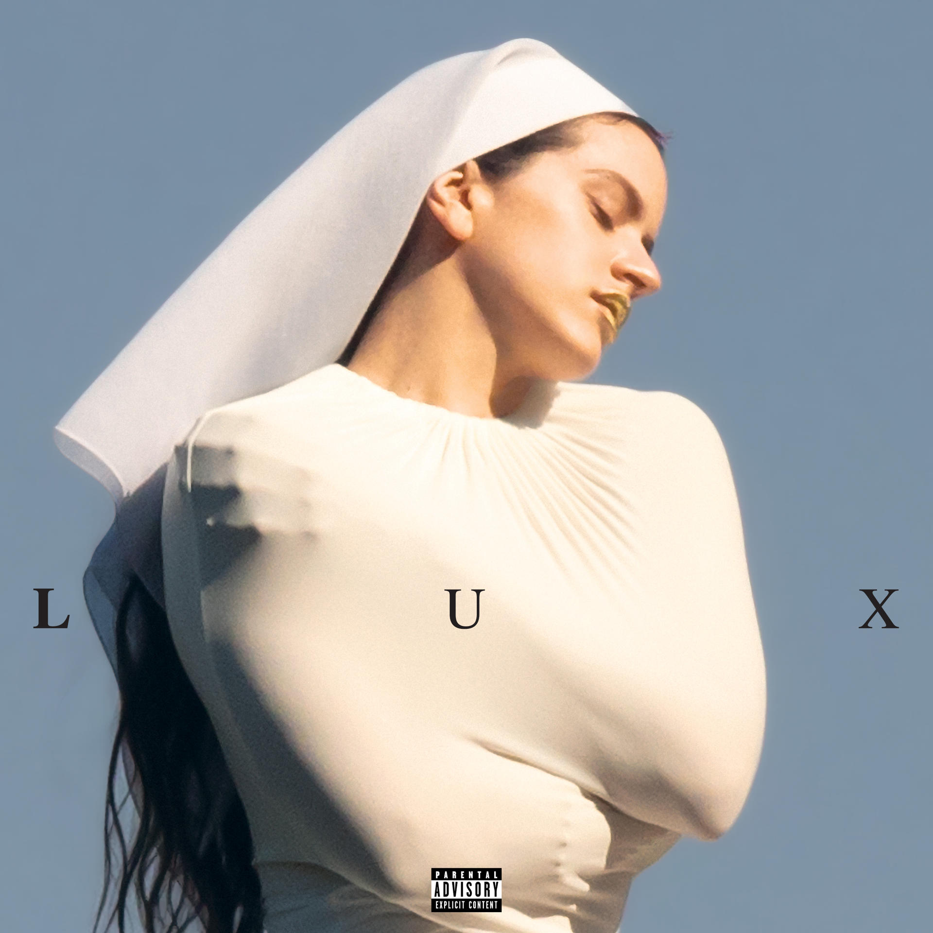 La estrella española Rosalía sube a los cielos con su nuevo álbum Lux