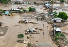 Tifón Fung-wong inunda ciudades filipinas y deja cinco muertos a su paso