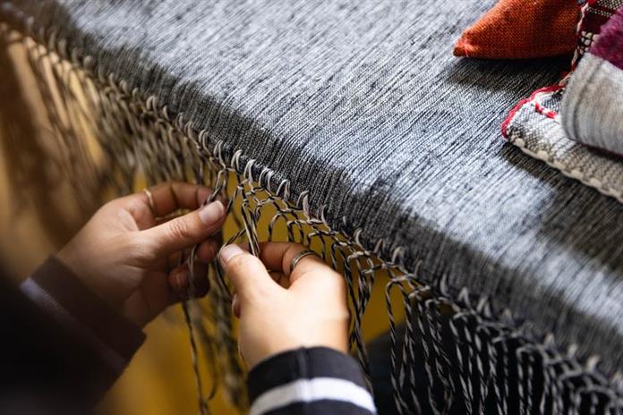 Alianza de artesanos zapotecas impulsa renovación textil en Oaxaca Alianza de artesanos zapotecas impulsa renovación textil en Oaxaca