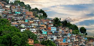 Al margen de la COP30, una favela de Belém lucha contra el olvido de la Amazonía urbana Al margen de la COP30, una favela de Belém lucha contra el olvido de la Amazonía urbana