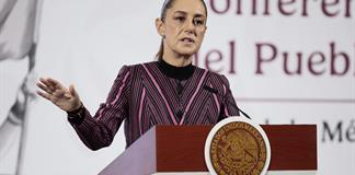 Sheinbaum defiende vallas en Palacio Nacional para prevenir violencia por protestas Sheinbaum defiende vallas en Palacio Nacional para prevenir violencia por protestas