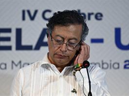 Mayor bombardeo del gobierno Petro deja 19 guerrilleros muertos en Colombia