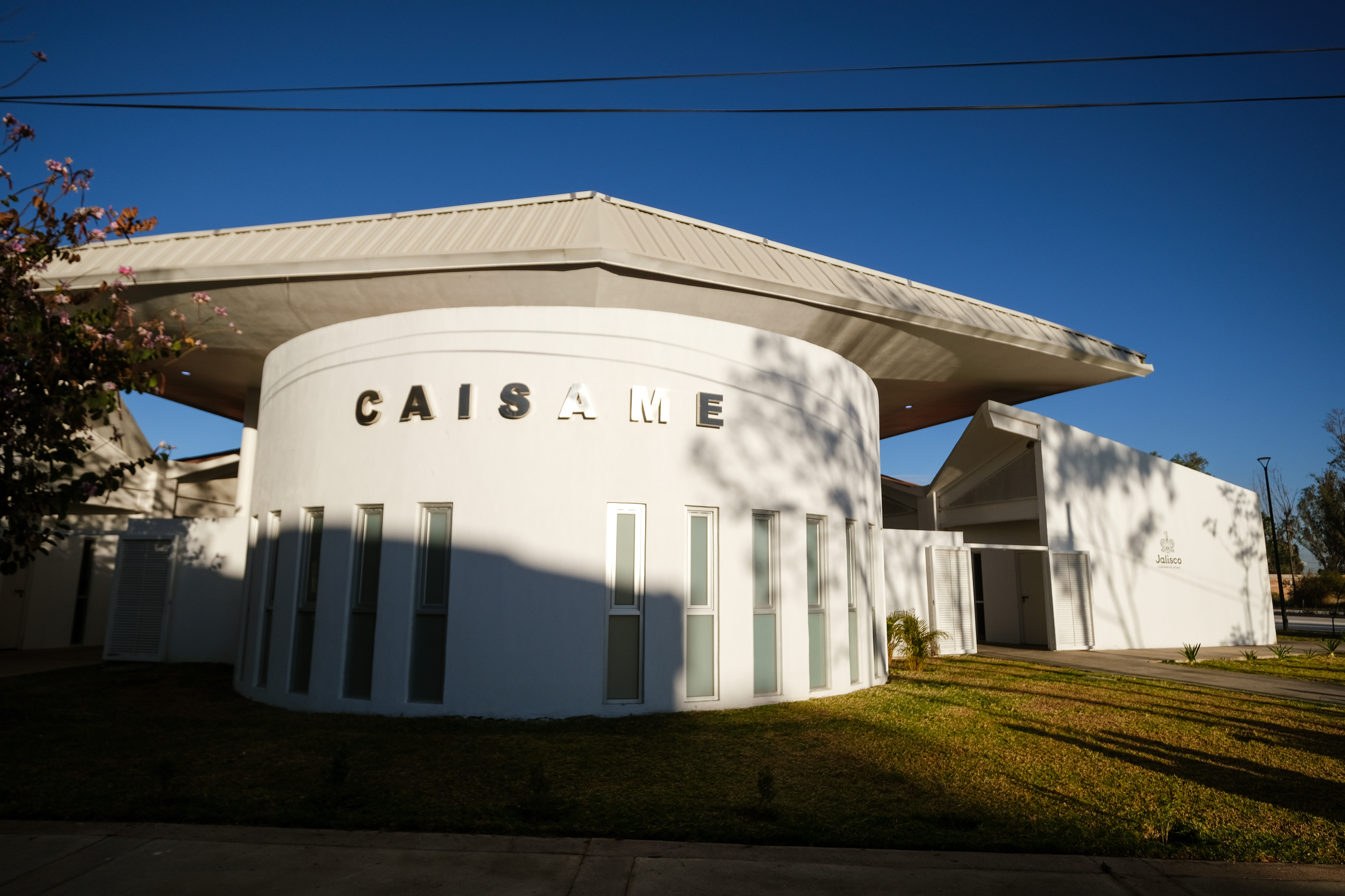 Inversiones millonarias y fallas persistentes en salud pública de Jalisco