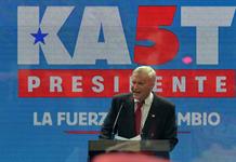 Linaje alemán, ritmo de IA y un trap inesperado: rarezas de la elección chilena