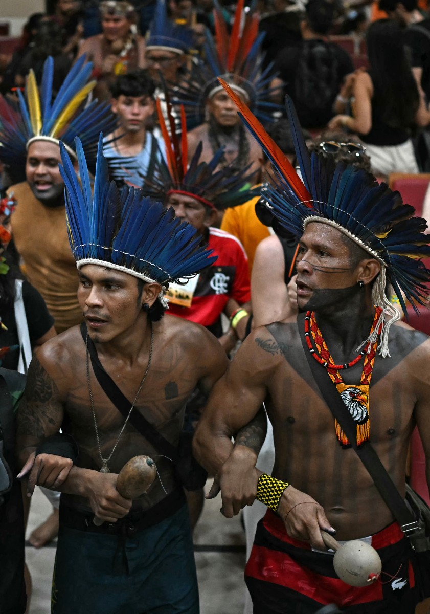Una protesta indígena perturba nuevamente la COP30 en Brasil