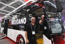 Expo Transporte ANPACT 2025: México exhibe autobús eléctrico Taruk con tecnología nacional