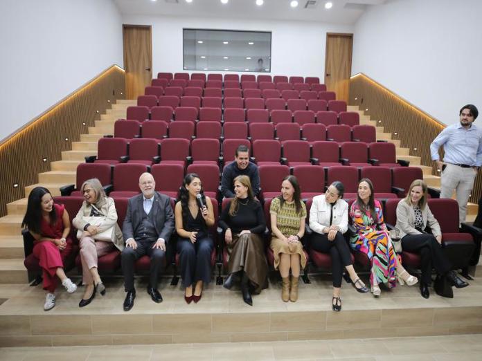 Renuevan instalaciones de la FEU; Karla Planter reconoce logros de la organización estudiantil