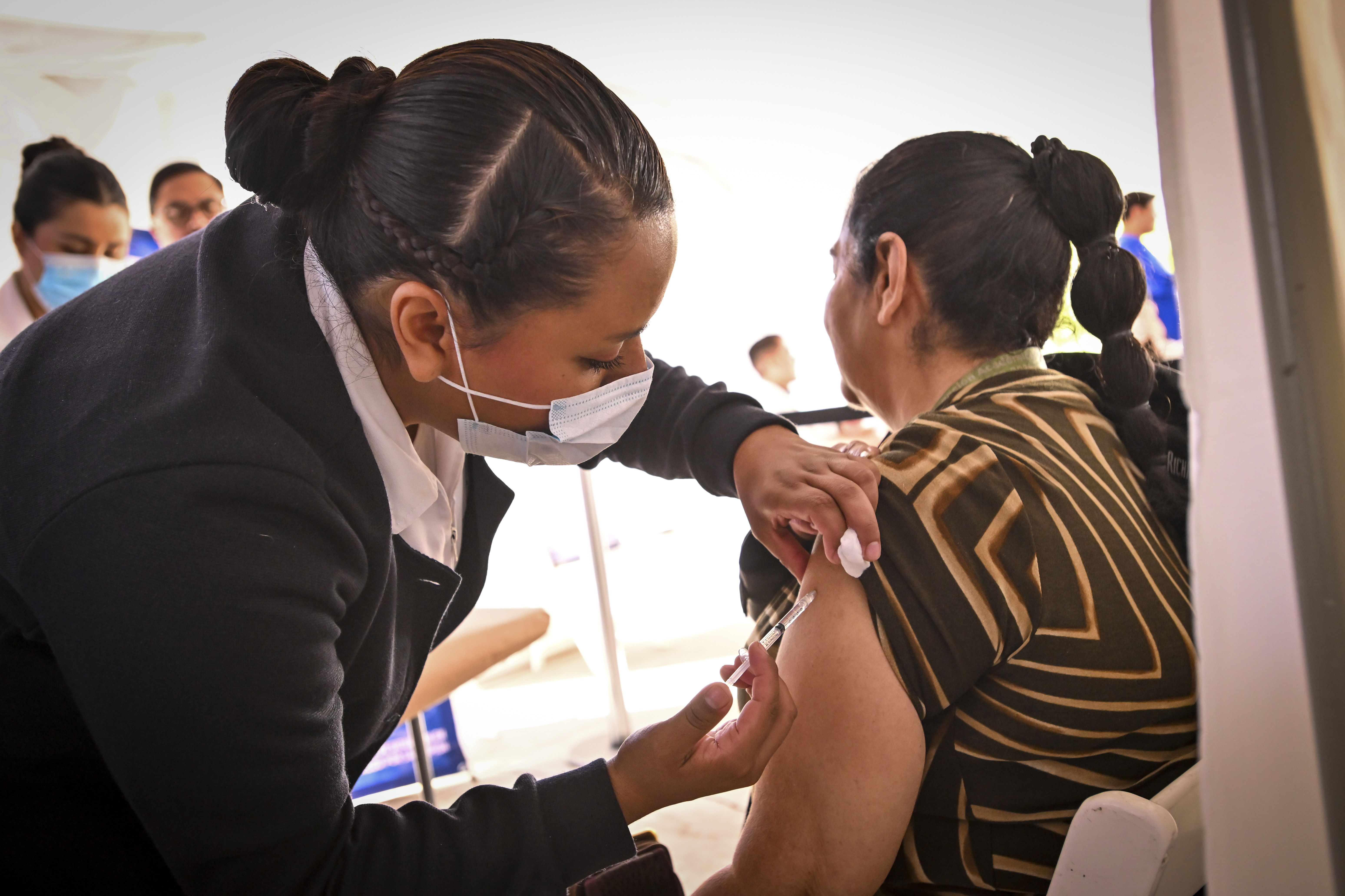 La UdeG refuerza vacunación contra el sarampión; abrirá cuarto módulo en el CUCEI La UdeG refuerza vacunación contra el sarampión; abrirá cuarto módulo en el CUCEI