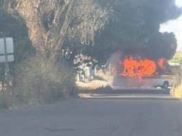 Bloqueos, vehículos incendiados y enfrentamientos: Michoacán vive otra jornada de violencia en sus carreteras