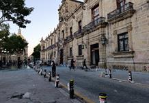 Tres detenidos tras protestas tienen antecedentes penales: Fiscalía Tres detenidos tras protestas tienen antecedentes penales: Fiscalía