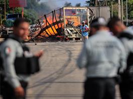 Operativos contra el Cartel Jalisco dejan dos muertos y bloqueos en Michoacán Operativos contra el Cartel Jalisco dejan dos muertos y bloqueos en Michoacán