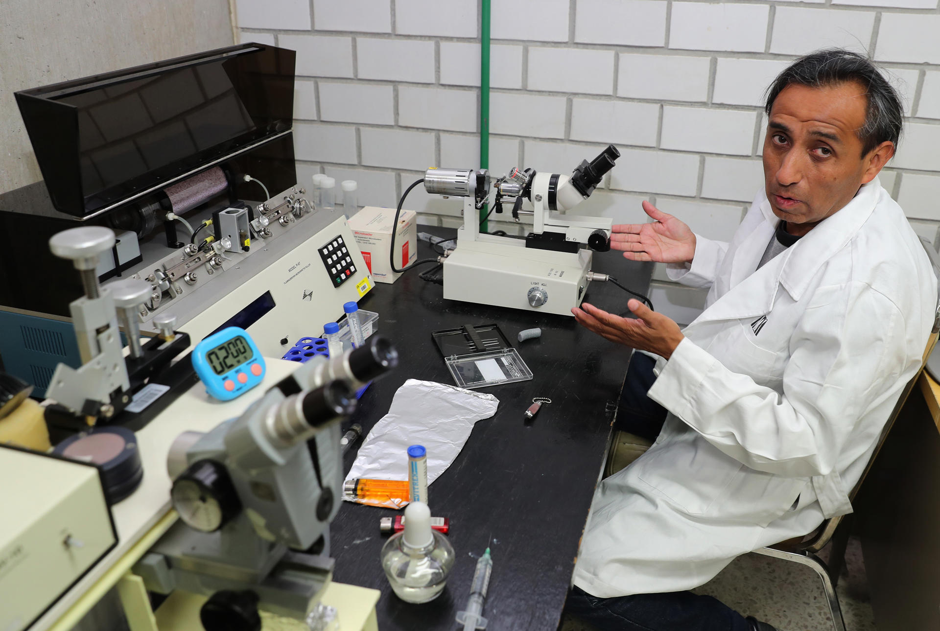 Con su primer borrego clonado, México inicia una nueva era de biotecnología animal Con su primer borrego clonado, México inicia una nueva era de biotecnología animal