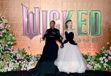 En su segunda parte, 