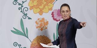 El Gobierno mexicano acuerda mantener precio de 24 productos básicos para mermar inflación El Gobierno mexicano acuerda mantener precio de 24 productos básicos para mermar inflación