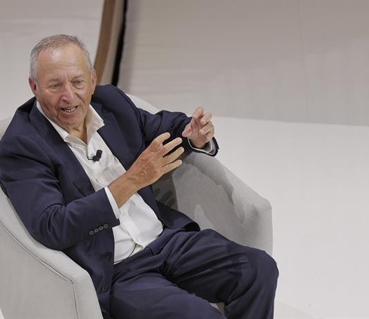 Larry Summers renuncia a la junta de OpenAI tras la divulgación de correos con Epstein