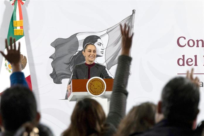 Sheinbaum reconoce escaso crecimiento de México pero destaca economía “sólida” Sheinbaum reconoce escaso crecimiento de México pero destaca economía “sólida”