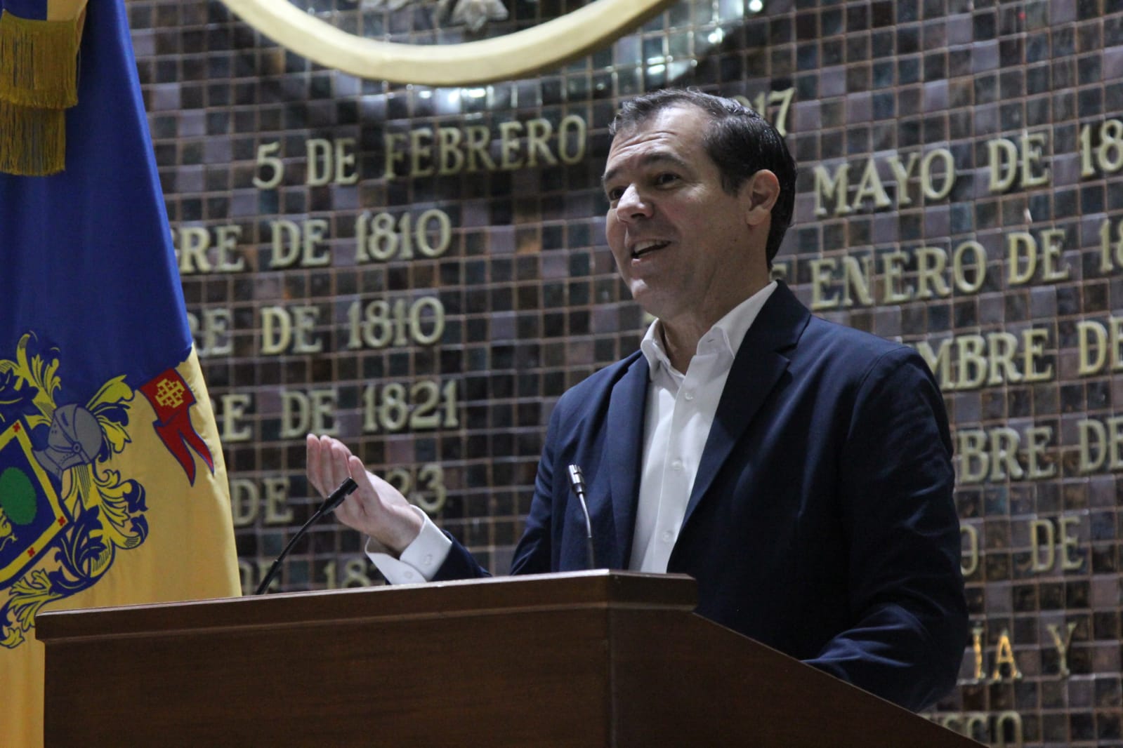 Diputados tunden a Diego Monraz por crisis de transporte en la Entidad