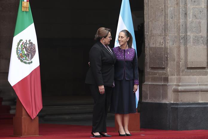 Sheinbaum recibe a Xiomara Castro para fortalecer cooperación bilateral México-Honduras Sheinbaum recibe a Xiomara Castro para fortalecer cooperación bilateral México-Honduras