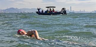 Delirio y analgésicos: la conquista de Hong Kong por mar en menos de 21 horas Delirio y analgésicos: la conquista de Hong Kong por mar en menos de 21 horas