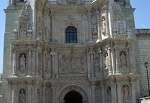 La emblemática Basílica de la Soledad en Oaxaca encuentra su luz en la sostenibilidad La emblemática Basílica de la Soledad en Oaxaca encuentra su luz en la sostenibilidad