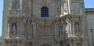 La emblemática Basílica de la Soledad en Oaxaca encuentra su luz en la sostenibilidad La emblemática Basílica de la Soledad en Oaxaca encuentra su luz en la sostenibilidad
