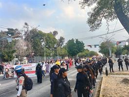Ante alta incidencia en violencia machista, mujeres protestan frente al Centro de Justicia Ante alta incidencia en violencia machista, mujeres protestan frente al Centro de Justicia