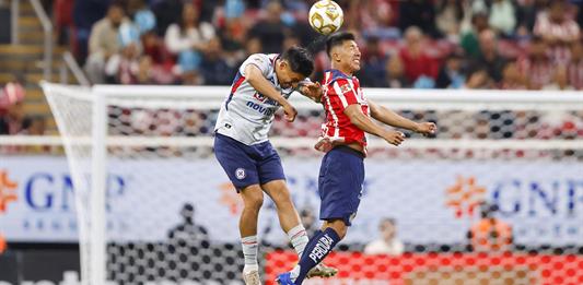 Cruz Azul y Chivas empatan sin goles en Guadalajara en cuartos de final