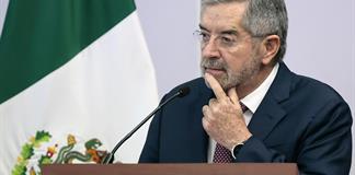 Canciller mexicano, Juan Ramón de la Fuente, pide licencia temporal por motivos de salud