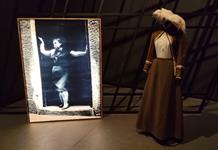 El Museo Cabañas expone 150 años de luchas de las mujeres en las calles de Barcelona, en la FIL 39