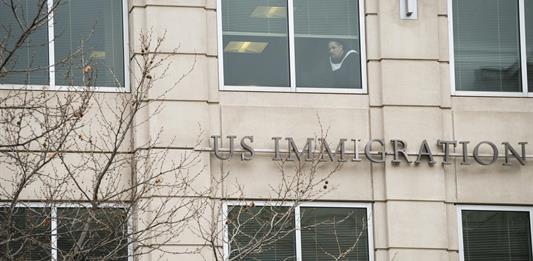 EE.UU. detiene todas las decisiones de asilo tras el tiroteo en Washington