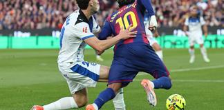 El Barça remonta ante el Alavés y vuelve a ser líder provisional