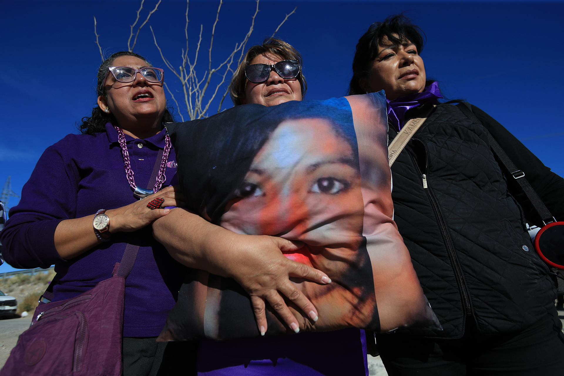 Madres de víctimas de violencia machista en Ciudad Juárez exigen justicia con caravana