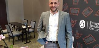 Alberto Lati narra en la FIL su apasionante historia en los Mundiales