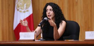 Mónica Ojeda traza las posibilidades al imaginar en la Cátedra Latinoamérica Julio Cortázar