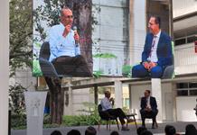 El futuro de la ciencia, a debate con un Premio Nobel ante alumnos del CUCEI