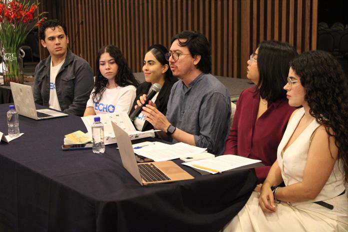 El activismo vecinal en comunidades marginadas por la pobreza es estudiado en la FIL El activismo vecinal en comunidades marginadas por la pobreza es estudiado en la FIL