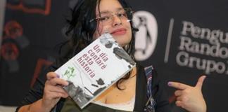 Amandititita presenta en la FIL Guadalajara el libro donde revisita su historia familiar
