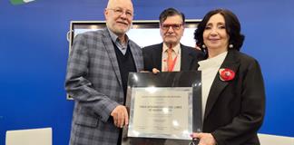 La Feria Internacional del Libro de Guadalajara recibe premio a la Libertad de Expresión